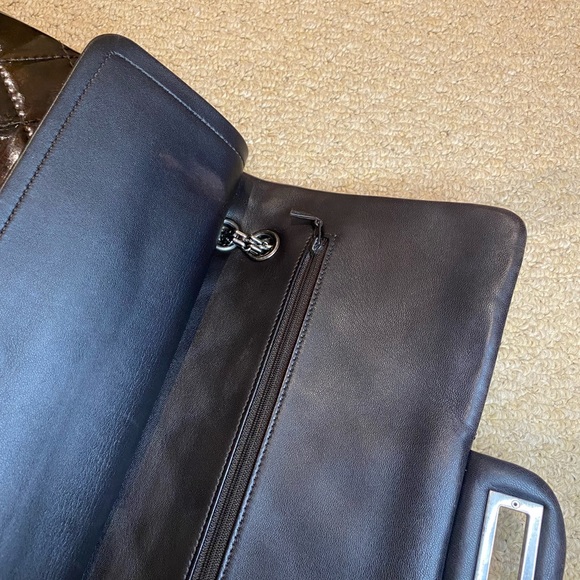 Authentic Chanel 2.55 Reissue double flap in Jumbo size. - Picture 4 of 9